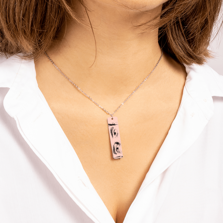 Personalisierte Halskette – Augenmotiv